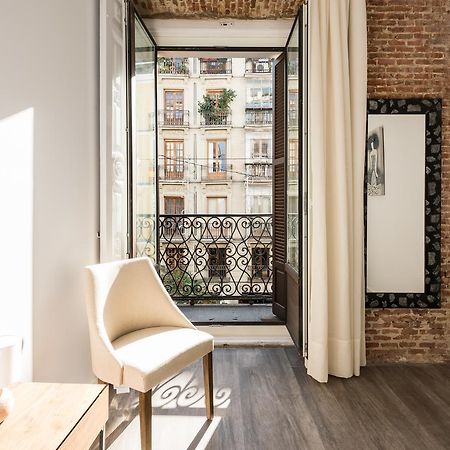 Puerta Del Sol City Center II Мадрид Екстериор снимка