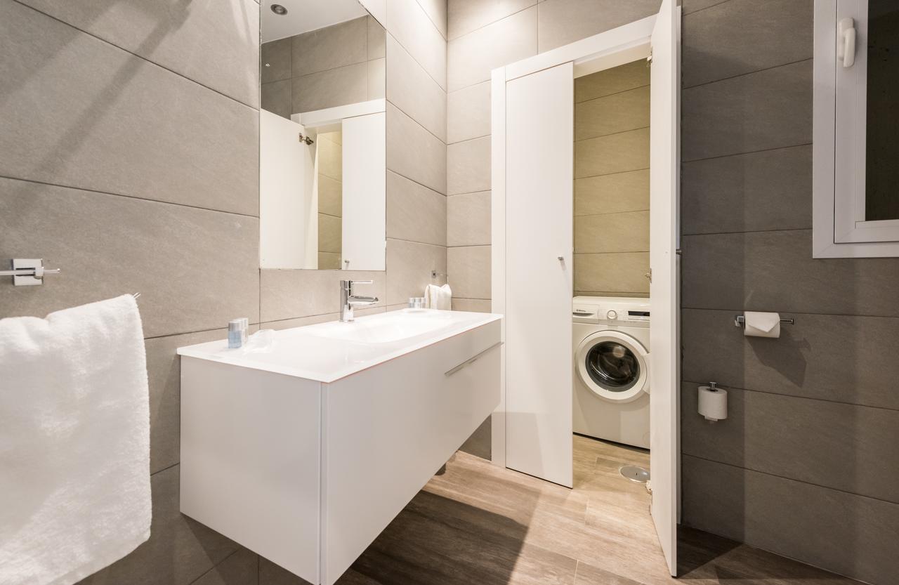 Puerta Del Sol City Center II Мадрид Екстериор снимка